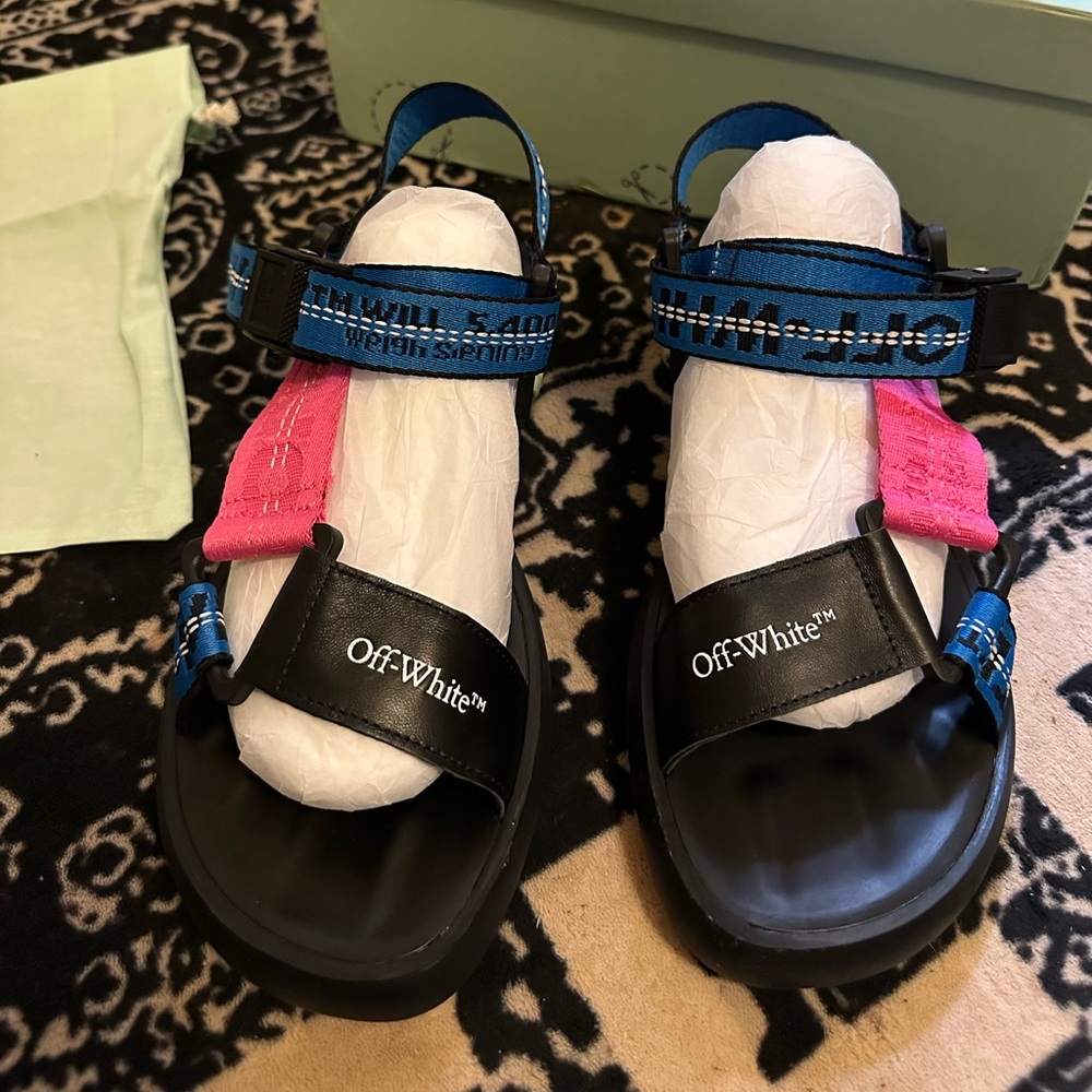 Off white sandals